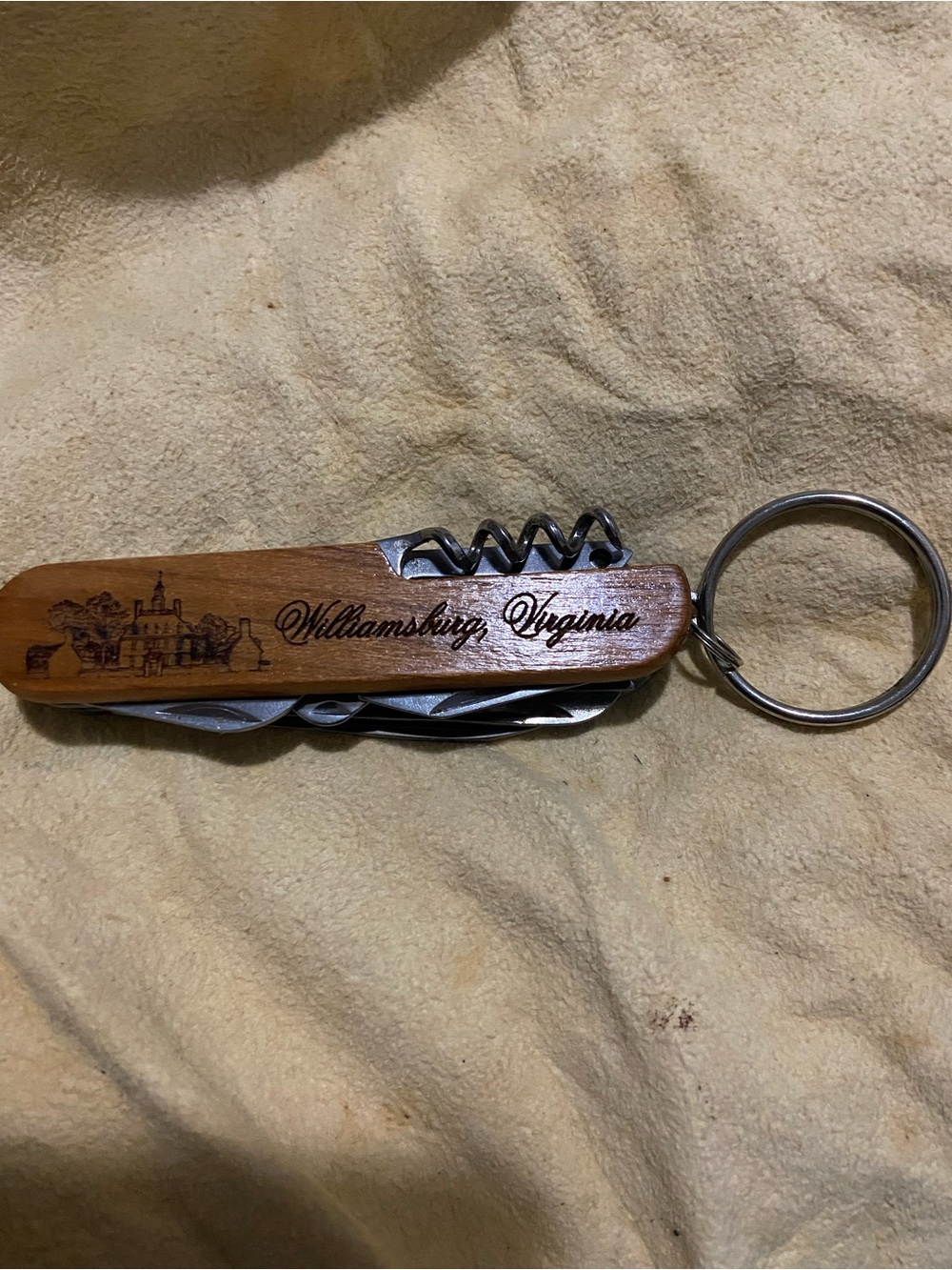 Williamsburg Virginia Wooden Multi-Tool Keychain